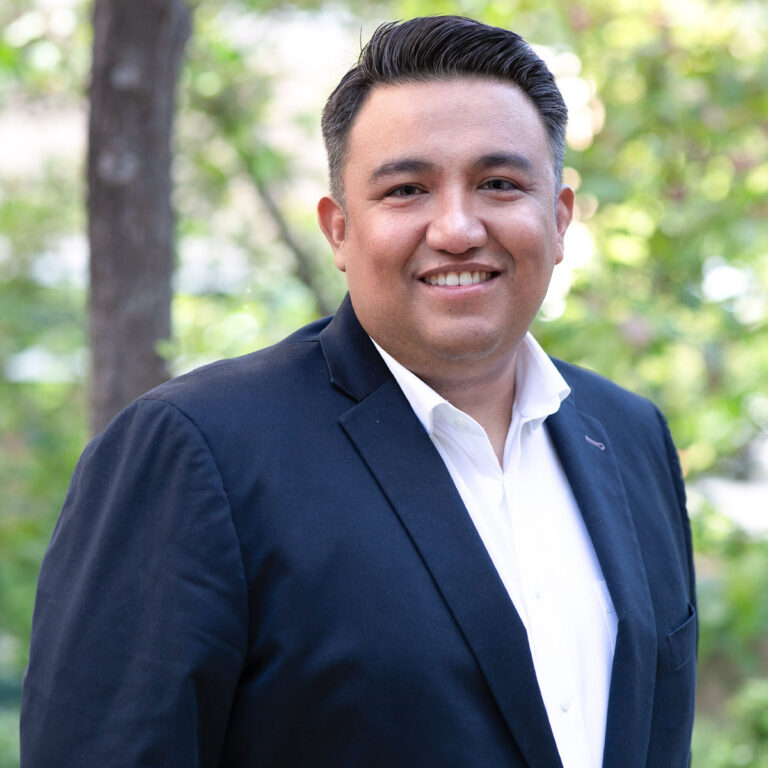 Portrait of Abraham Garcia, Wealth Advisor at Bluespring Wealth California providing financial planning and wealth management services in California